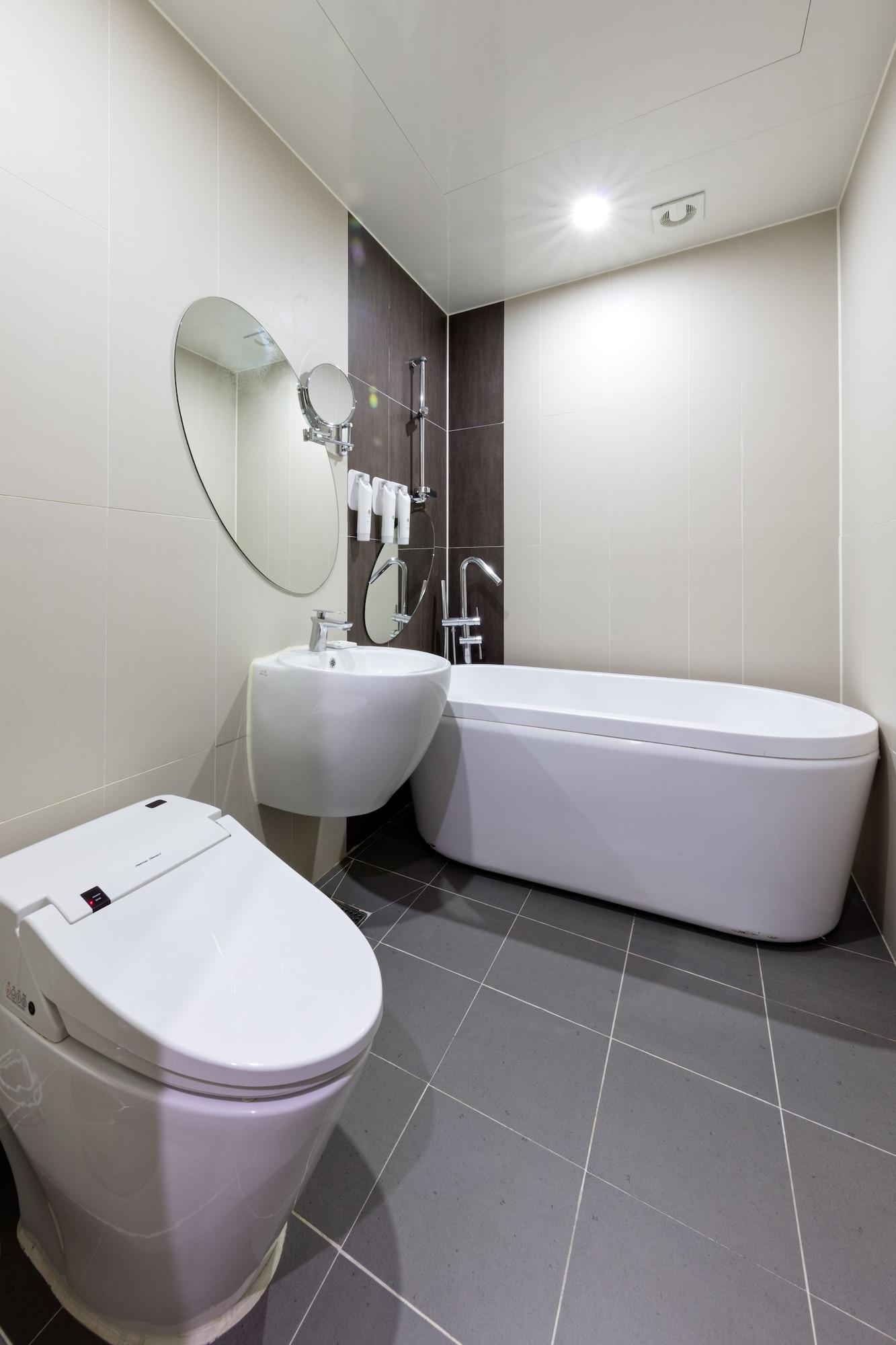 Hotel France Gwangju Metropolitan City ภายนอก รูปภาพ