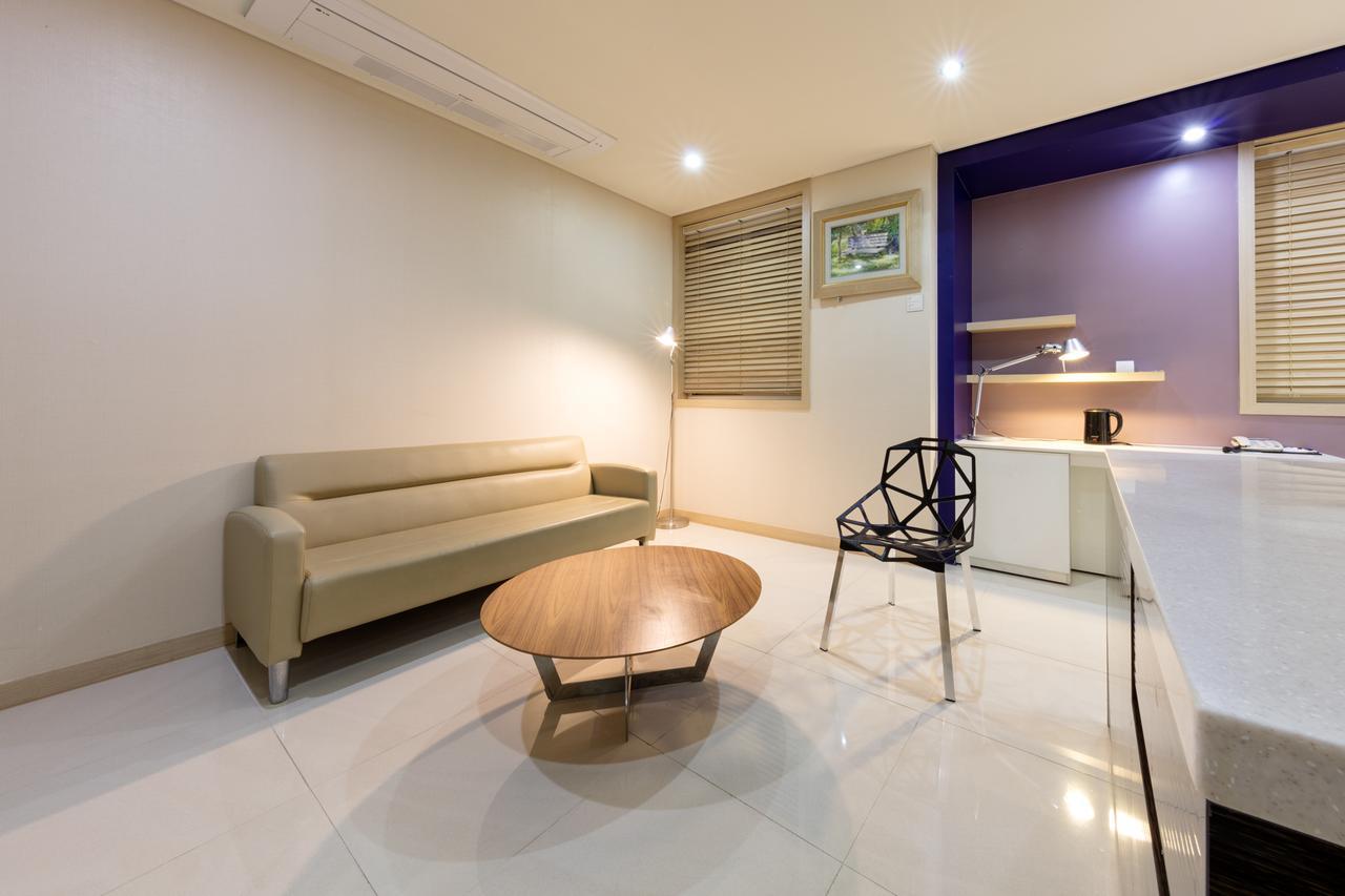 Hotel France Gwangju Metropolitan City ภายนอก รูปภาพ