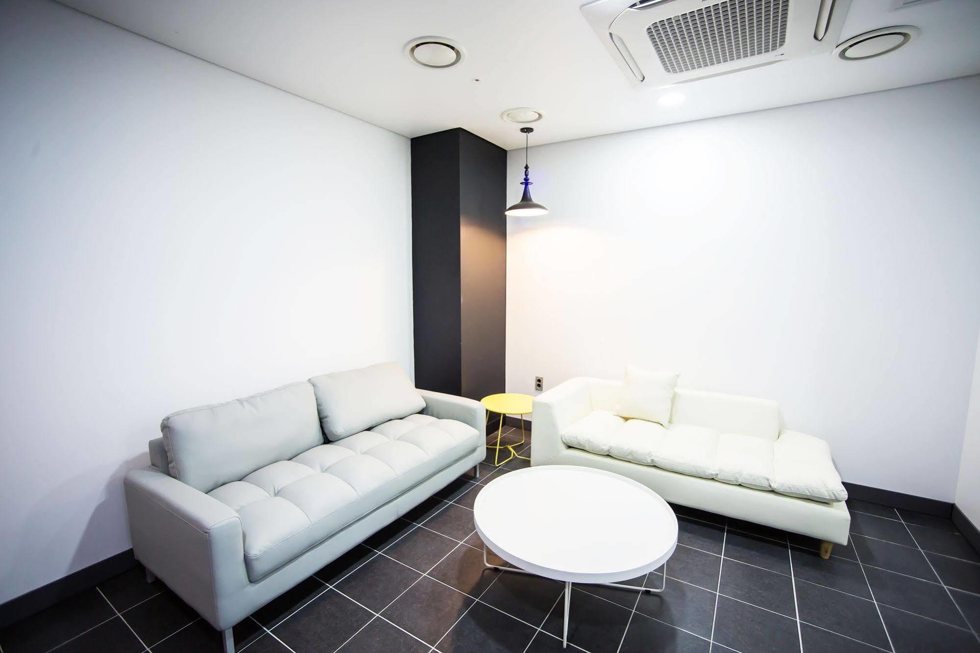 Hotel France Gwangju Metropolitan City ภายนอก รูปภาพ