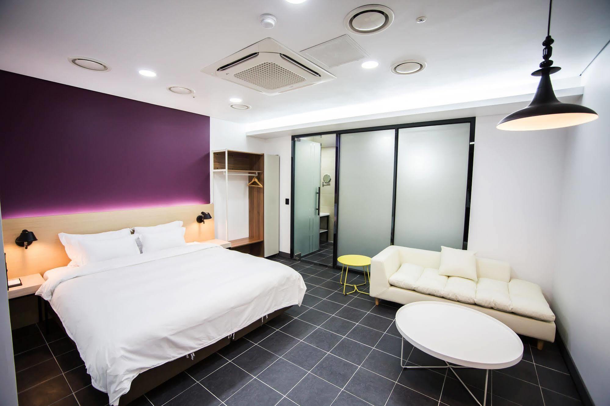 Hotel France Gwangju Metropolitan City ภายนอก รูปภาพ