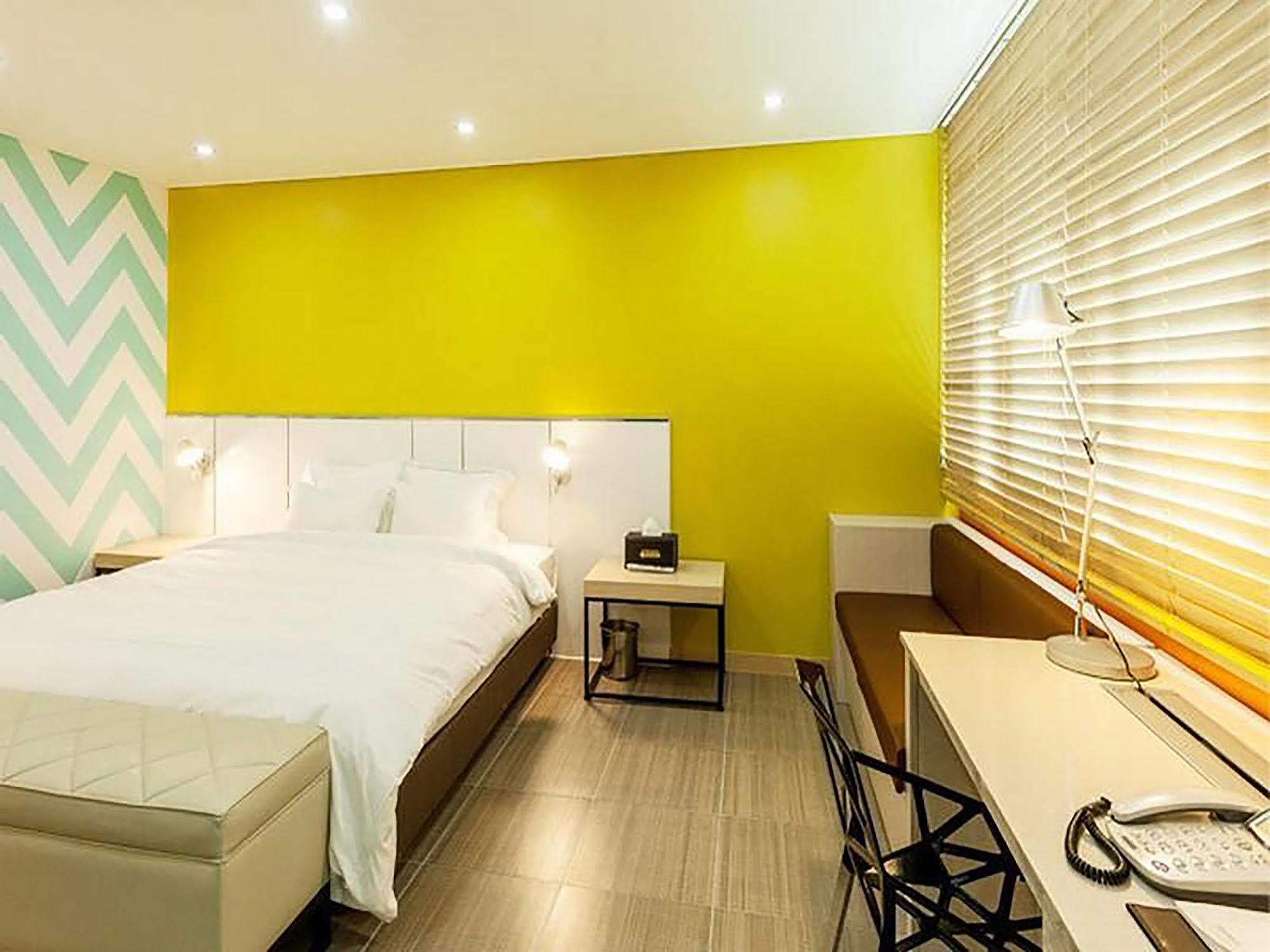 Hotel France Gwangju Metropolitan City ภายนอก รูปภาพ